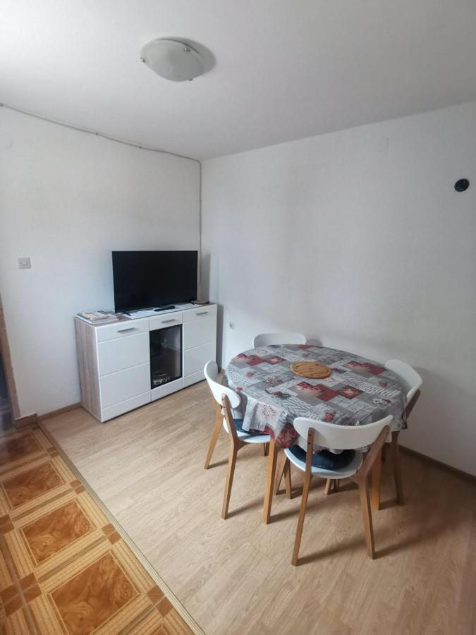 Emily Apartment Biograd Na Moru Ngoại thất bức ảnh