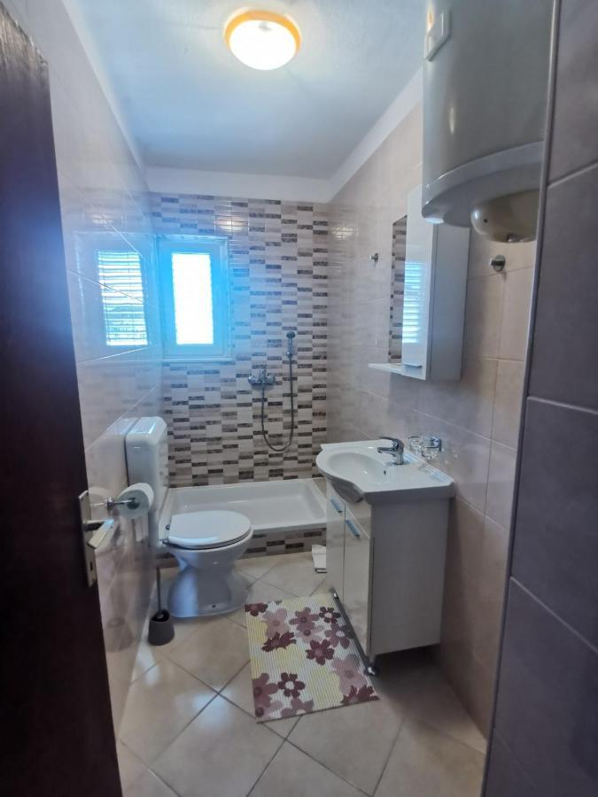 Emily Apartment Biograd Na Moru Ngoại thất bức ảnh