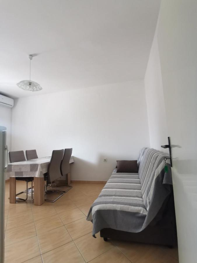 Emily Apartment Biograd Na Moru Ngoại thất bức ảnh